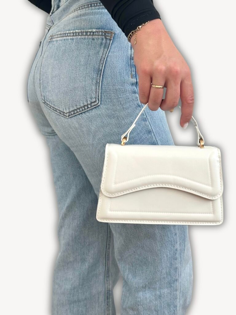 crossbody tas dragen als handtas
